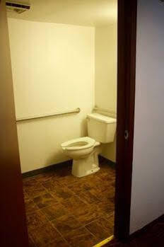 Econo Inn Anchorage Bagian luar foto